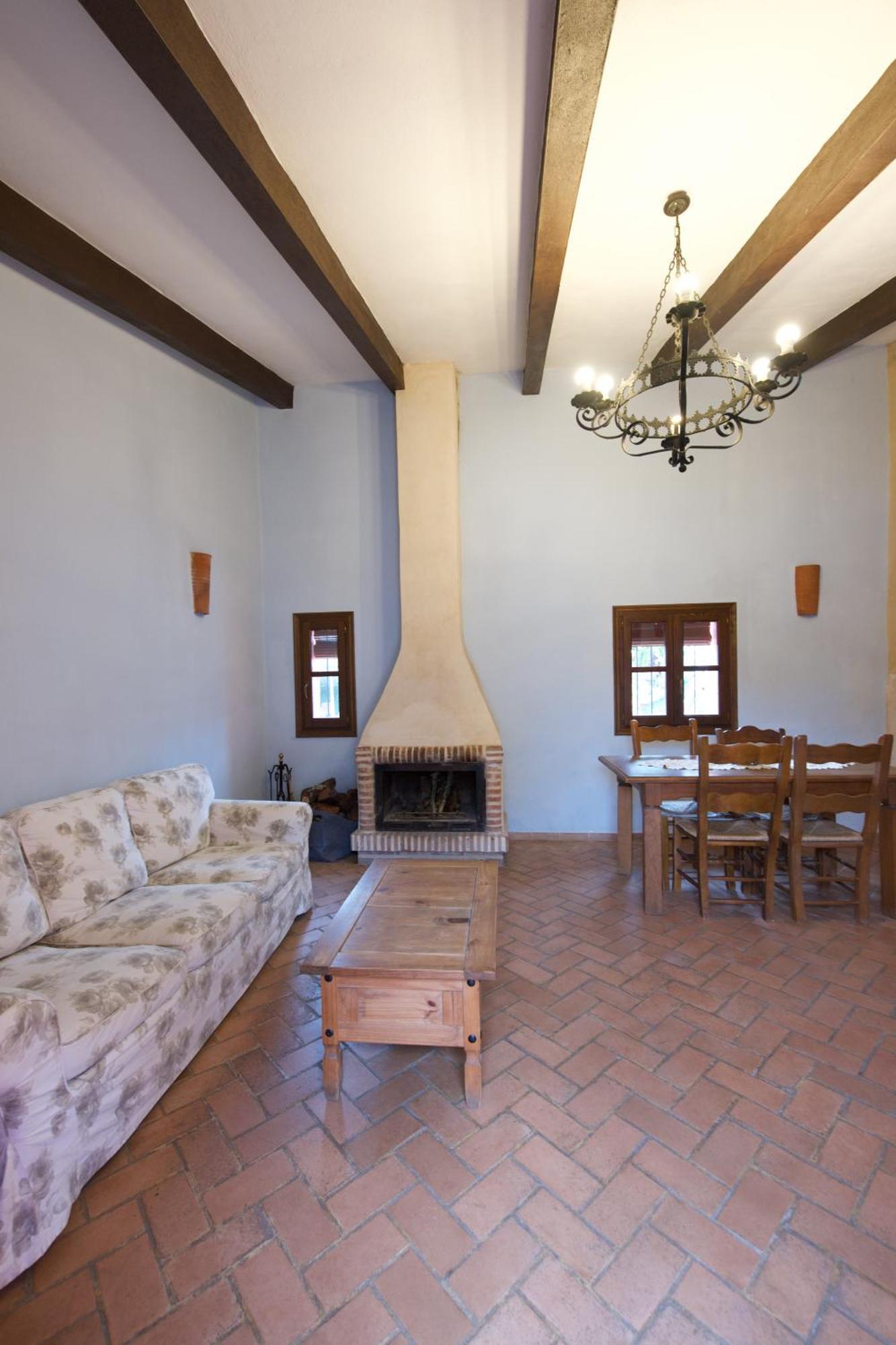 Paraiso Del Hueznar Holiday home *